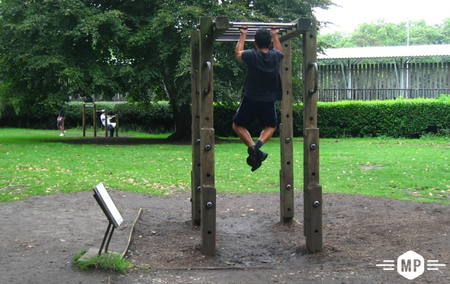 Outdoor workout fitness stations open at Jessica Clinton